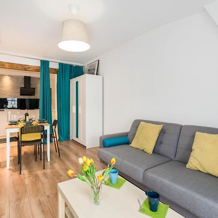 Apartment Poznan Old Town Strzelecka By Noclegi Renters Ngoại thất bức ảnh